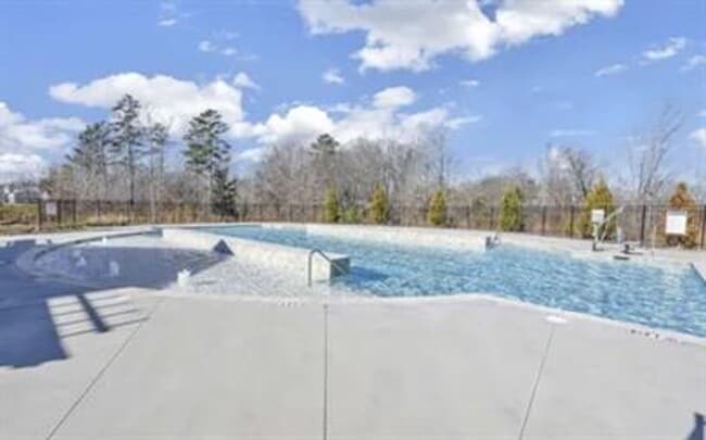 Photo - 4/2.5 Available Now