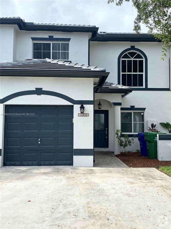 Building Photo - 12854 SW 49th Ct Rental