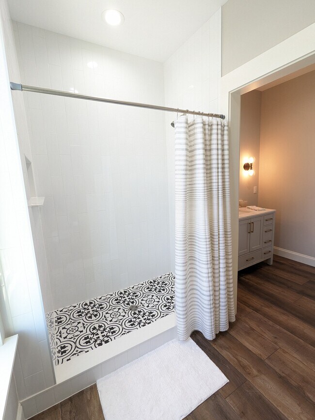 Photo - 301 Coral Gables St Unit Guesthouse