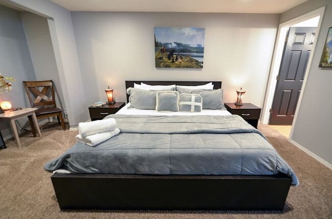 Photo - 3880 Graphite Ct