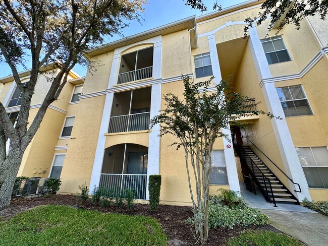 Recently Renovated 2BR/2BA Third Floor Uni... - Recently Renovated 2BR/2BA Third Floor Uni... Unidad 1305 Rental