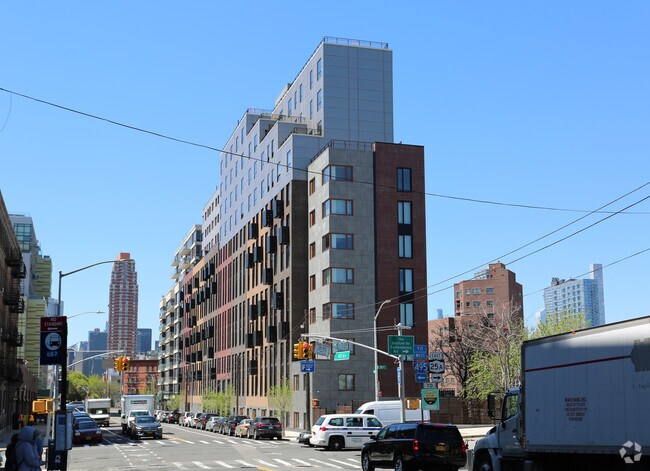 Hunters Landing - Hunters Landing Apartments