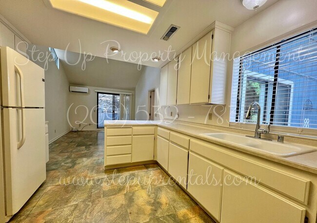 Photo - 494 Snell St Apartamento Unidad 2