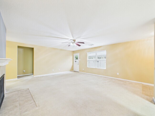 Building Photo - 5039 Ivy Fair Way