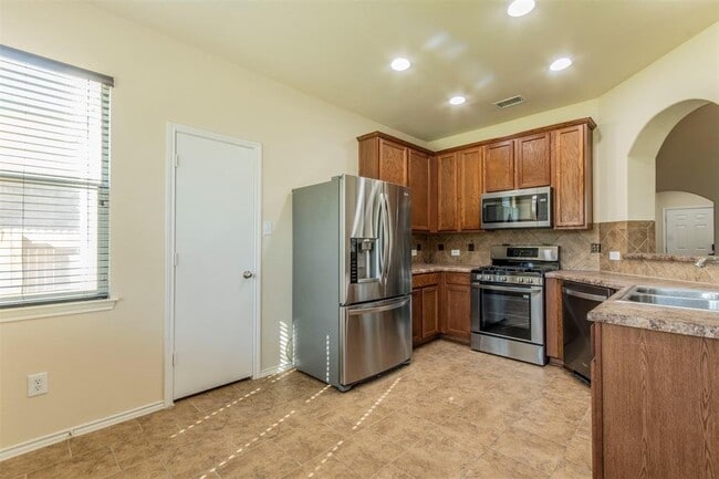 Photo - 12116 Pecangate Way