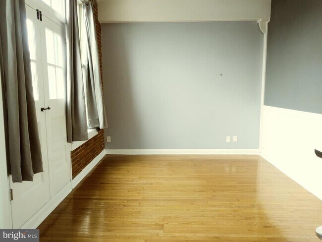 Photo - 1010 Race St Unit 8M