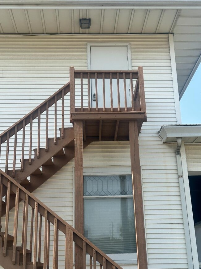 Photo - 540 N Main St