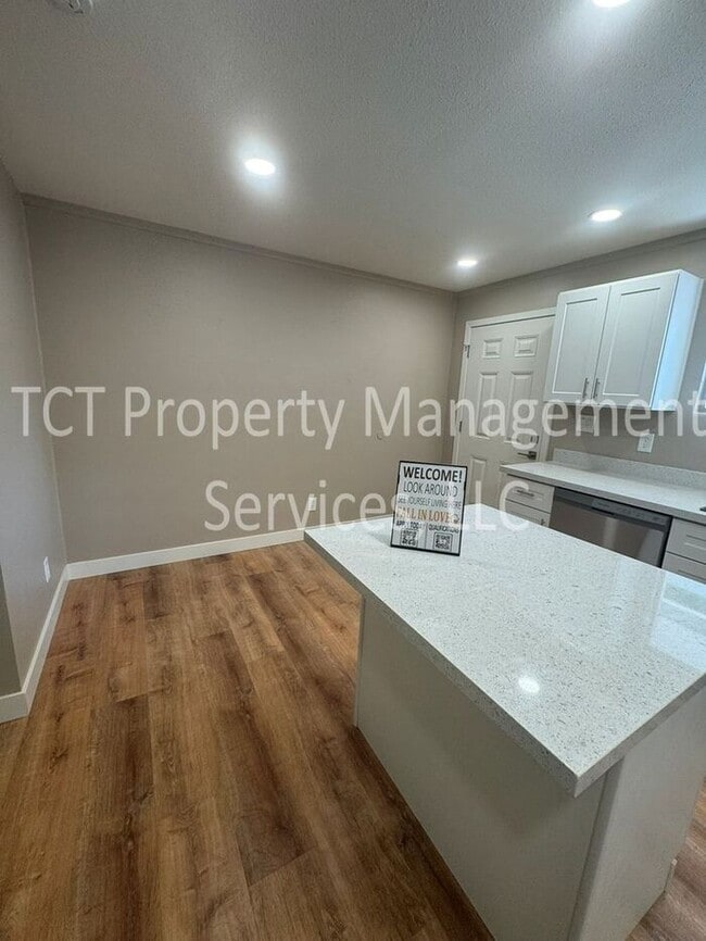 Fully Remodeled Duplex Near Downtown Chandler