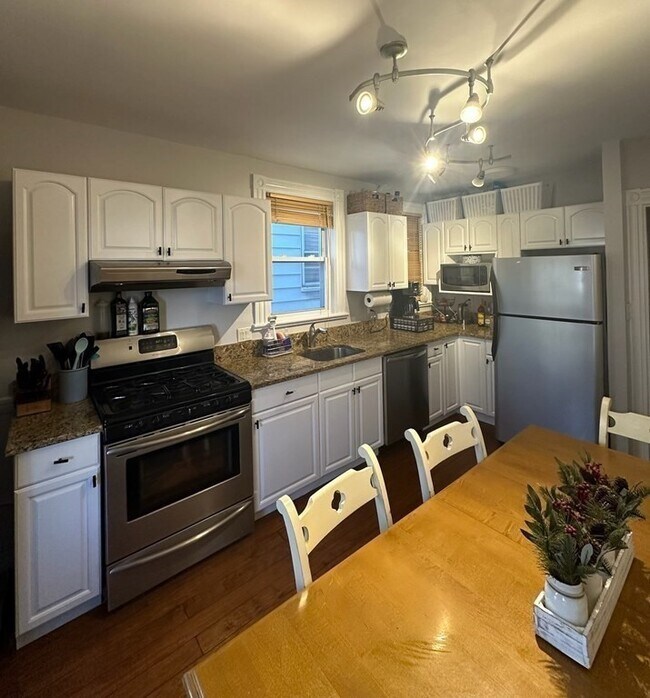 Photo - 7 Hatch St Unit 2