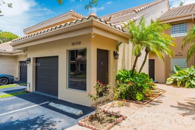 Photo - 16320 Malibu Dr