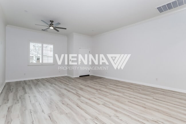 Photo - Beautiful Roseville Home rent ready!