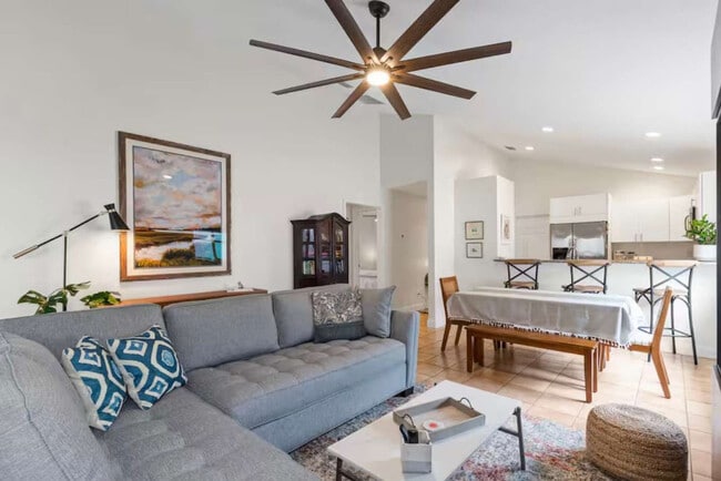 Photo - 1828 Castile St Apartment Unit ID1281993P