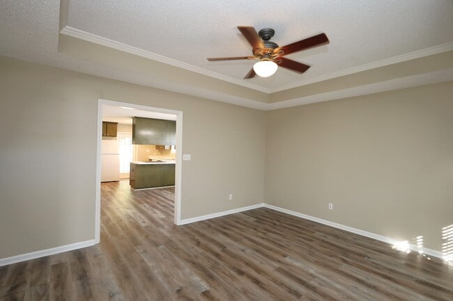 Photo - 4226 Roxbury Dr