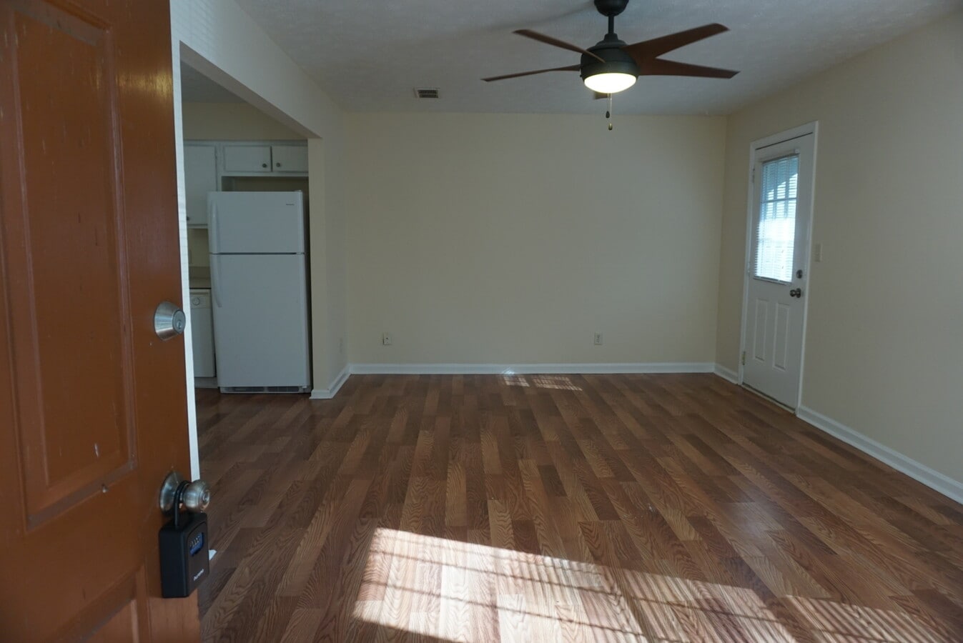 Photo - 511 Mansion St