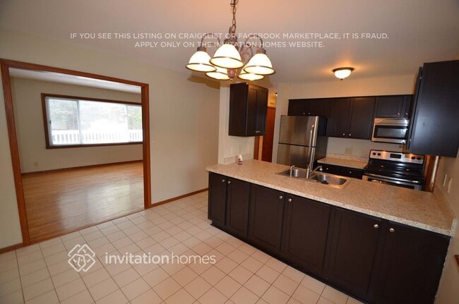 Photo - 124 Oakwood Rd