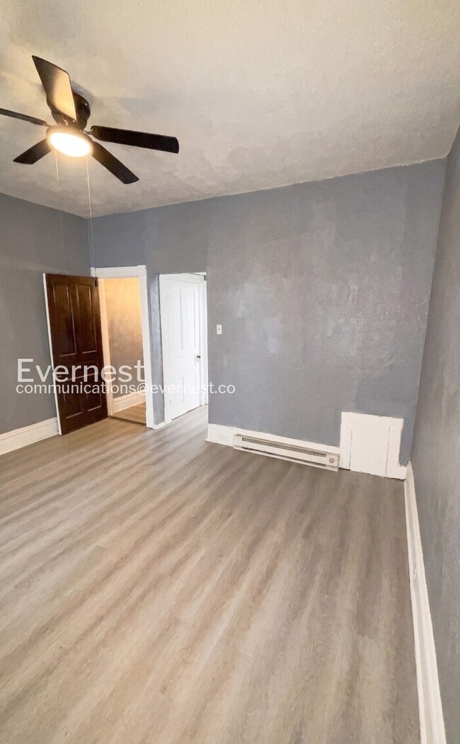 Photo - 3720 Fairview Ave