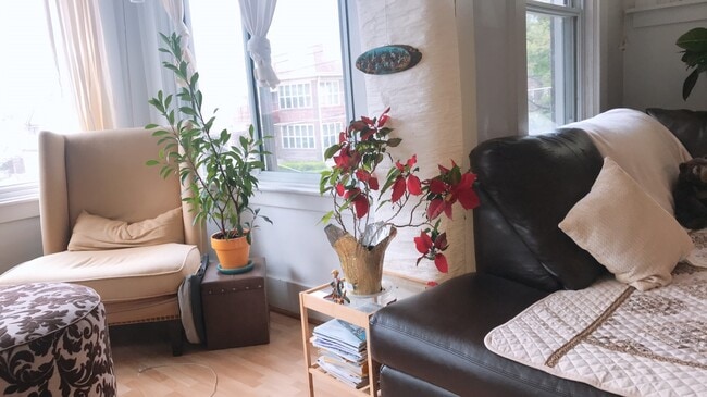 Photo - 5903 Nicholson St