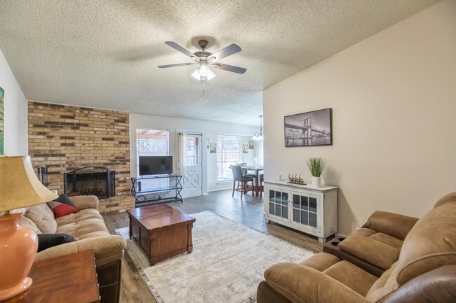 Photo - 5457 Blue Quail Dr