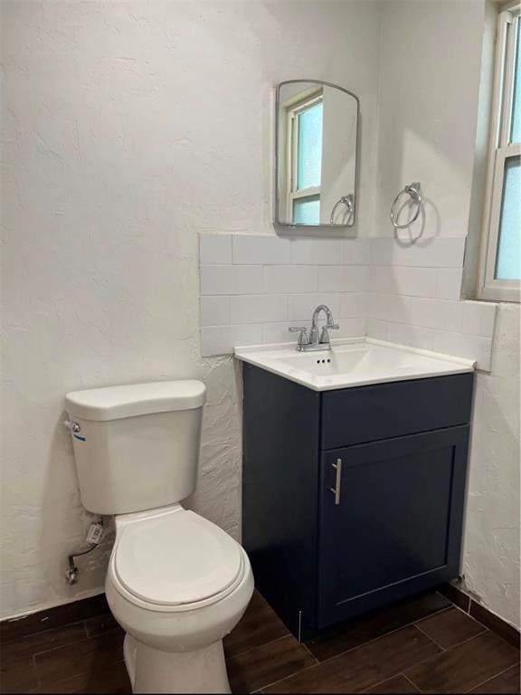 Photo - 574 Bay Esplanade Unit 5