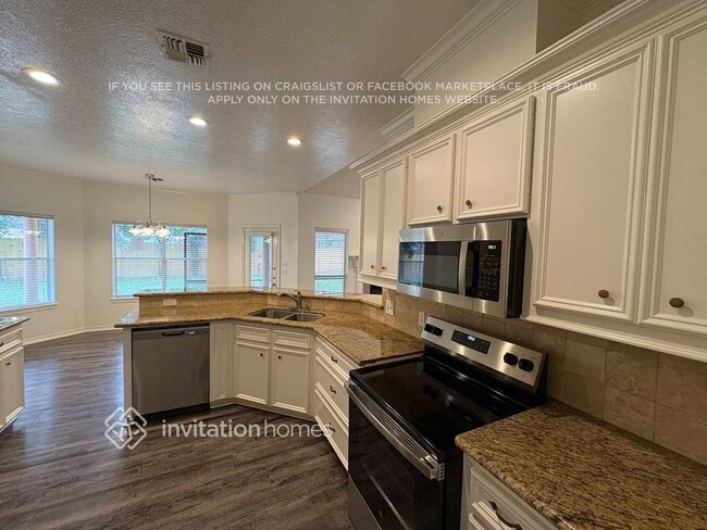 Photo - 3227 Hemingway Dr