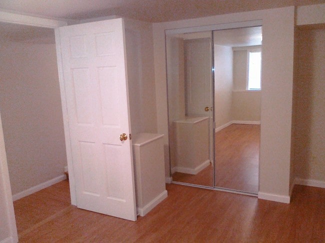 Photo - 2073 Clinton Ave Unidad 2071