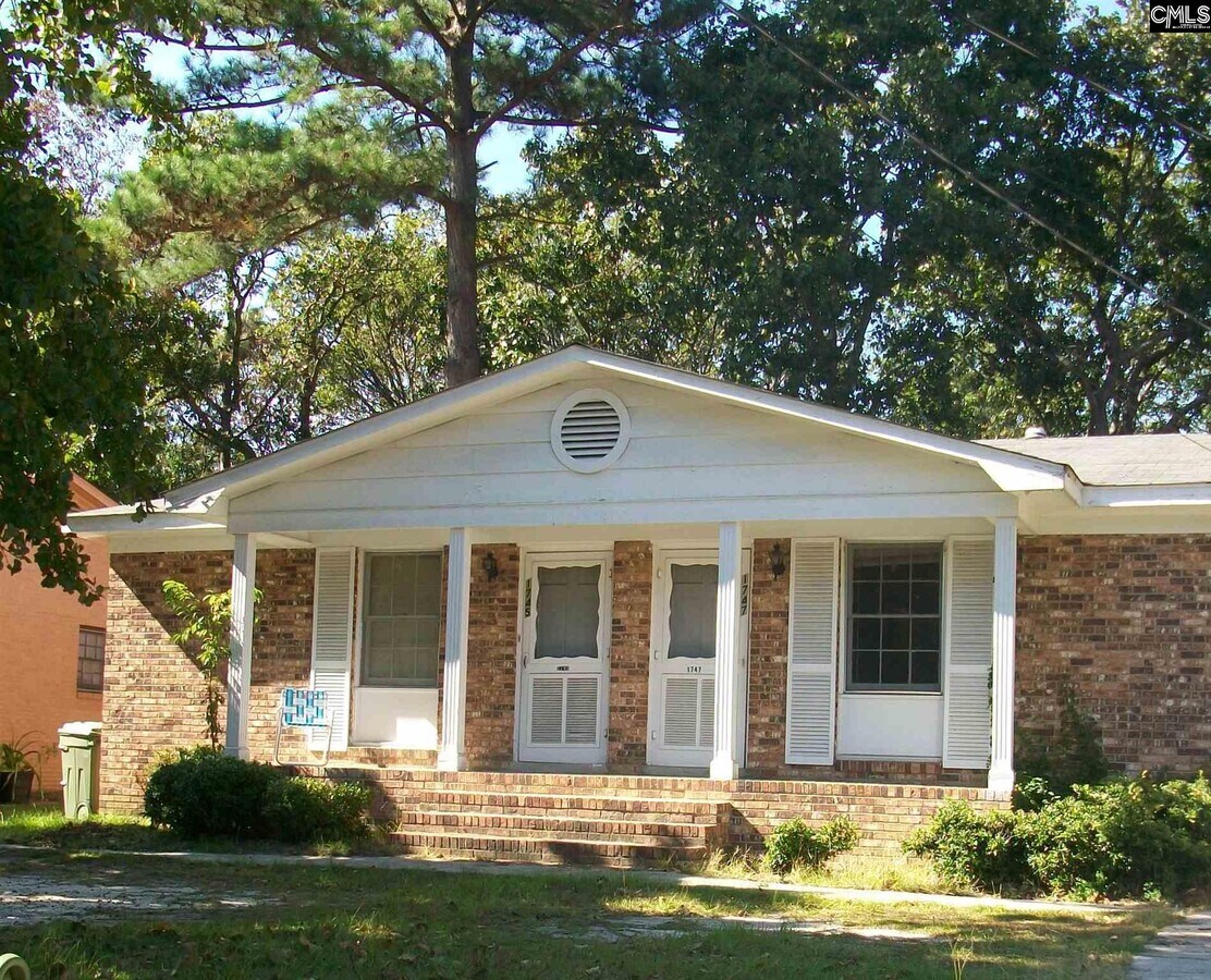 1745 Woodford Rd Townhome Townhome Rental in Columbia SC