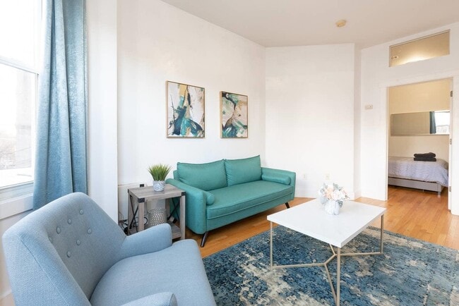 Photo - 457 Wayne St