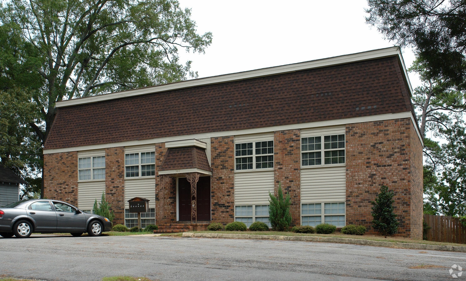 Britney Place Apartments - Britney Place Apartments