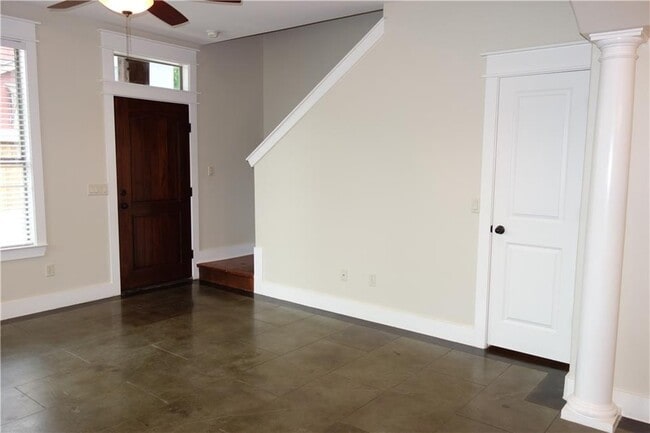 Photo - 8318 Bowling Green Dr