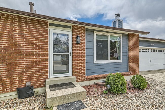 Photo - Remodeled 4 Bedroom 2 Bath House In Louisville!