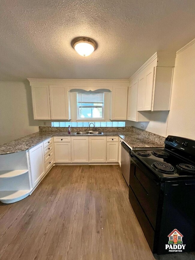 Photo - 312 Dogwood Ln