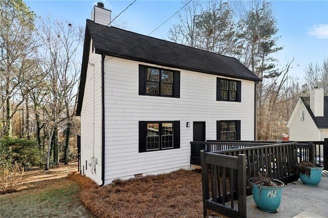 Photo - 3377 Montheath Pass