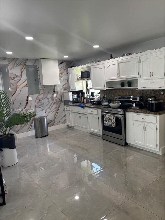 Photo - 14500 SW 289th St