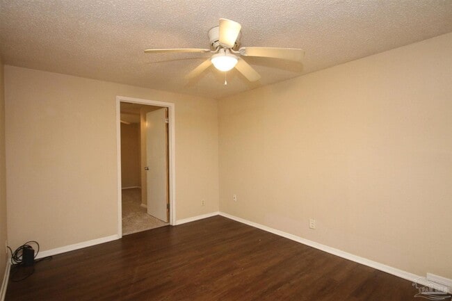 5 Edgewood Cir