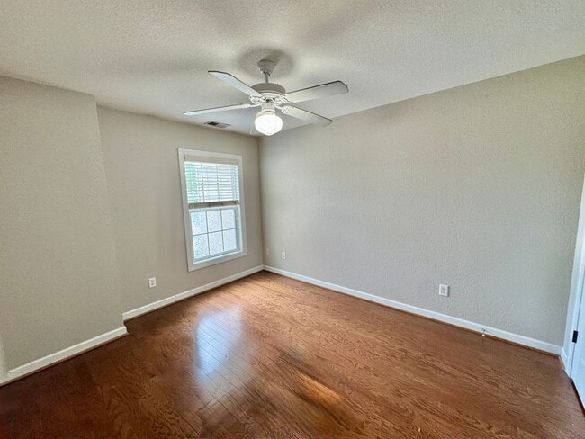 Photo - 3-Bedroom Townhouse in Virginia Beach