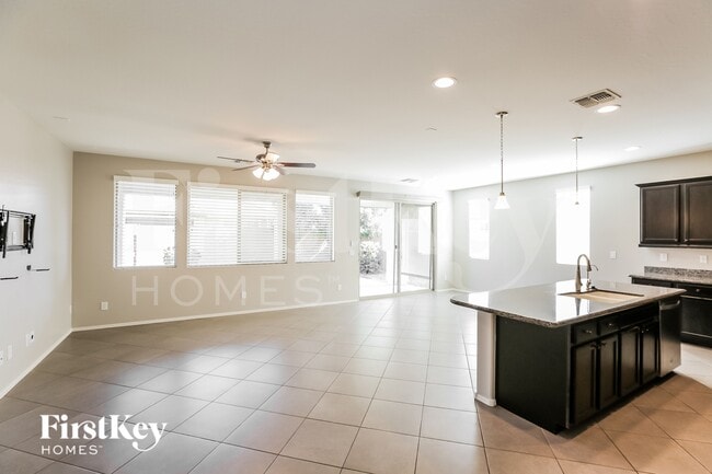 Photo - 22464 Via Del Oro