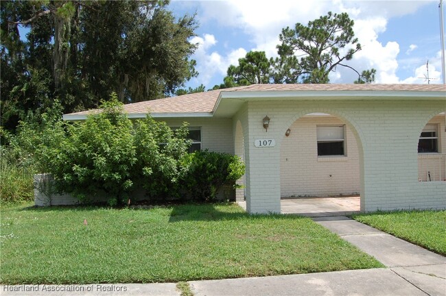 Photo - 107 Lavender Ave Townhome