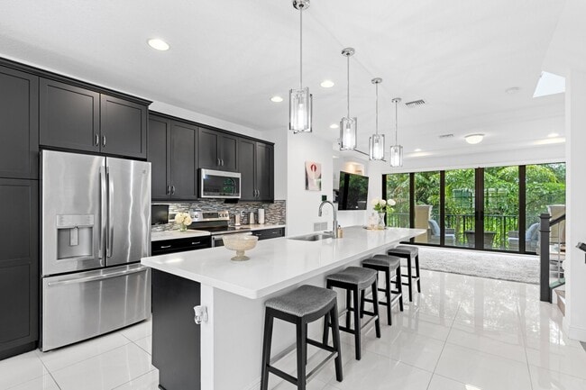 Building Photo - 614 Windward Cir S Rental