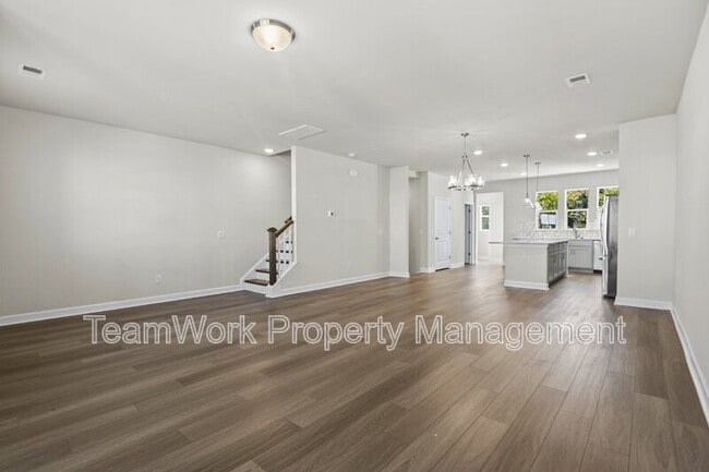 Photo - 9413 Sun Fountain Dr