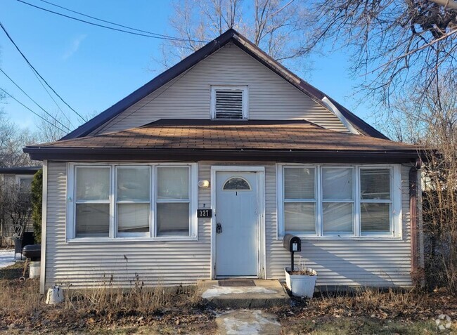 Building Photo - 327 S State St Rental