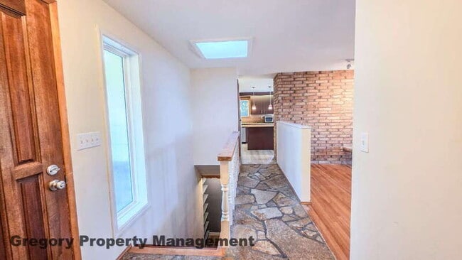 Photo - 10803 NE 111th Pl