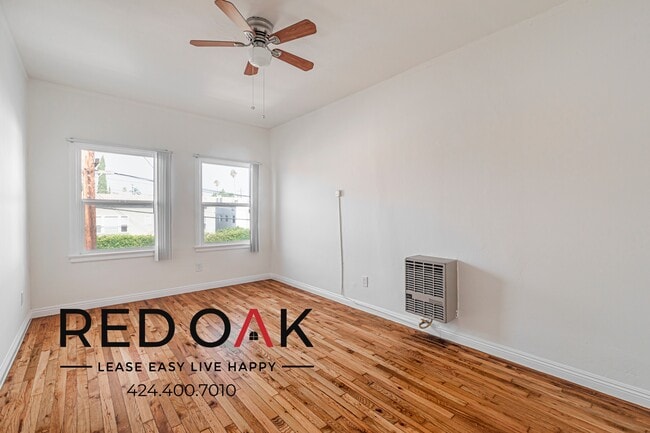 Building Photo - 420 N Coronado St Unit 201 Rental