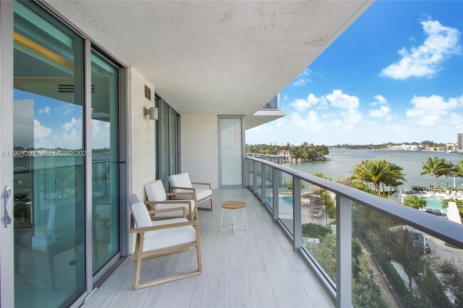 Photo - 6620 Indian Creek Dr Unit 516