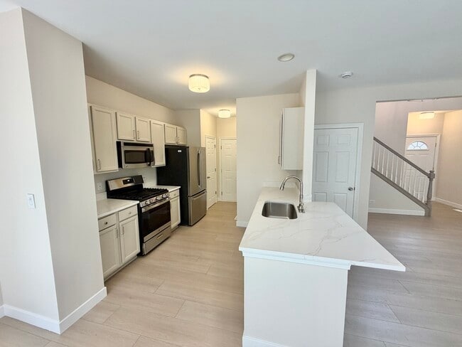 25 Melrose Ct