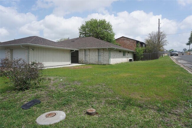 Photo - 1911 Normal Park Dr Apartamento Unidad B