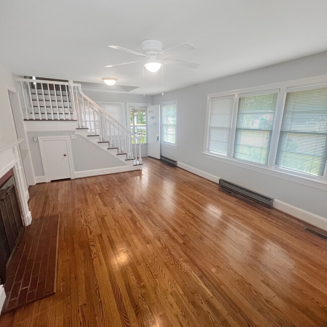 Photo - 2803 Jackson Dr