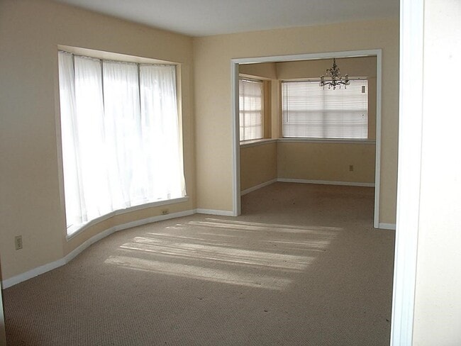 Photo - 9026 Petersham Dr