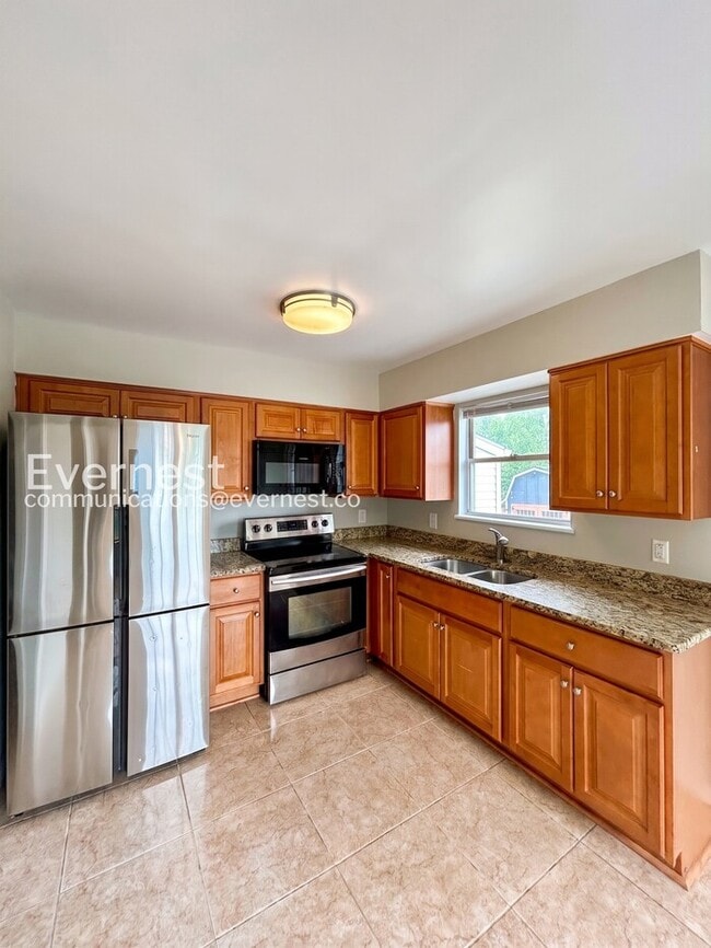 Photo - 800 Catherine St