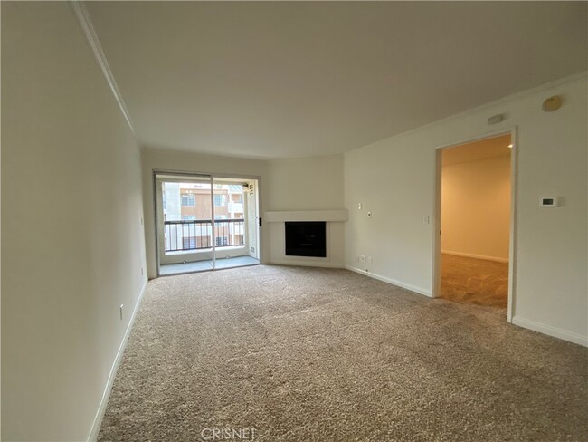 Photo - 5515 Canoga Ave Rental
