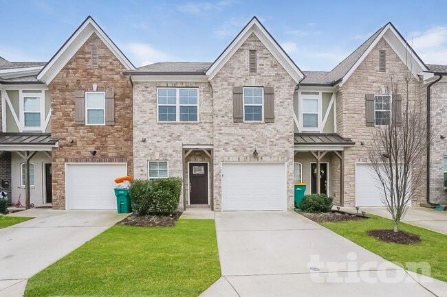 Building Photo - 405 Riverwood Ct